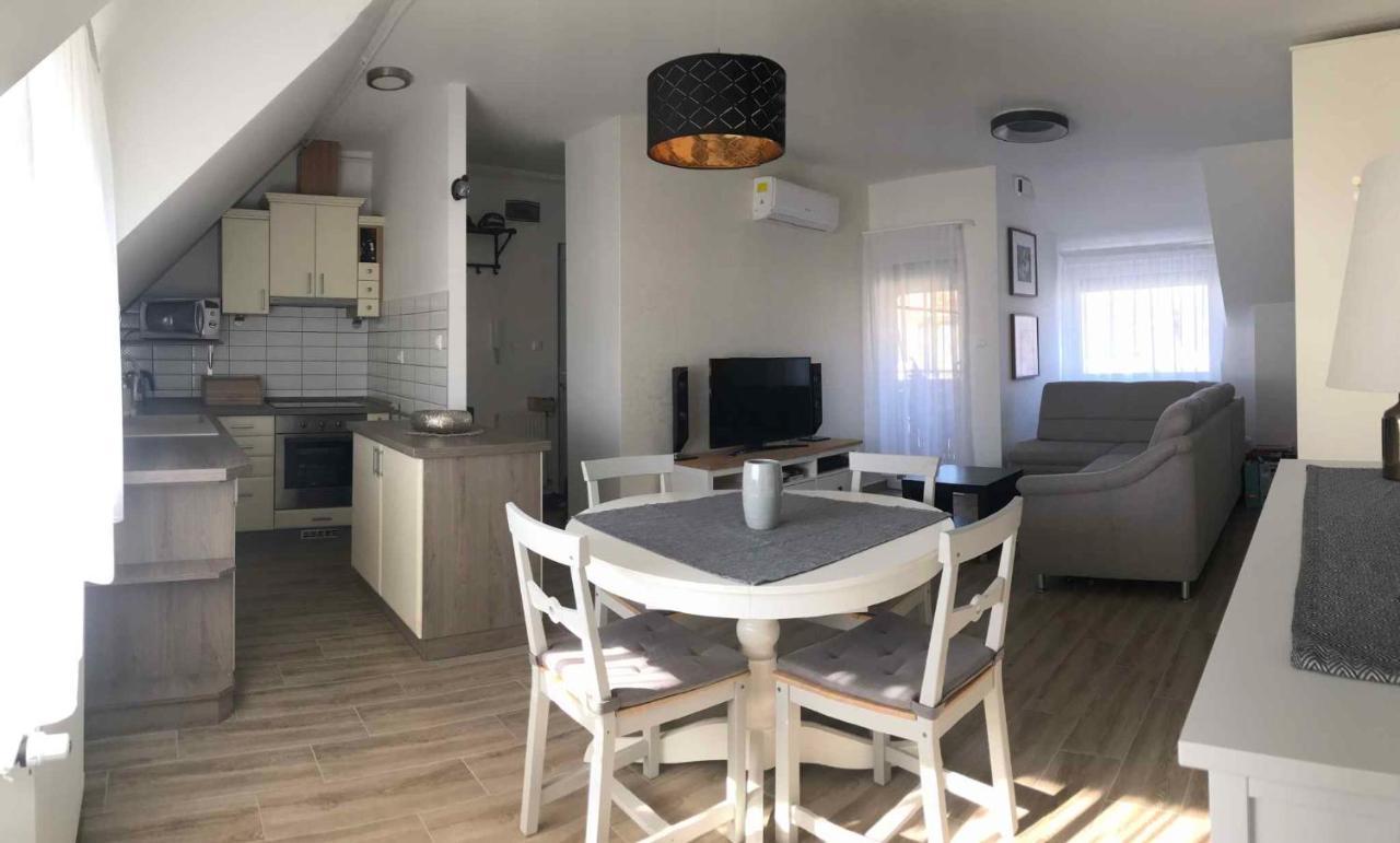 Apartment In Keszthely/Balaton 35892 Esterno foto